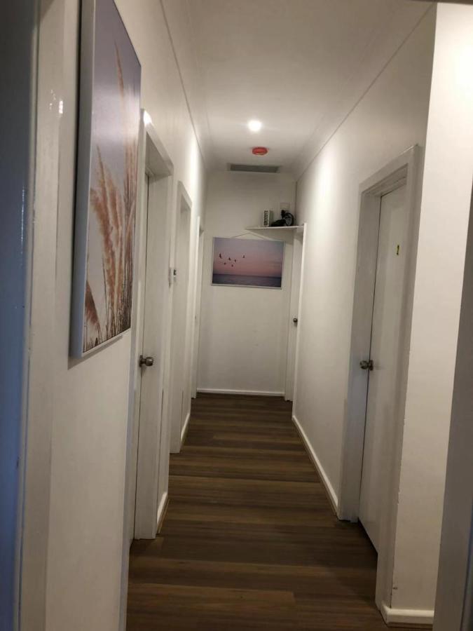 Melbourne Short Stay- Burwood Deakin Uni墨尔本民宿-迪肯大学burwood Zewnętrze zdjęcie